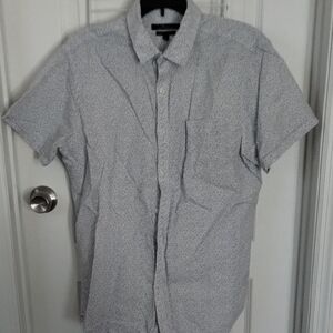 Marc Anthony Men's Casual White And Blue Button Down Shirt
